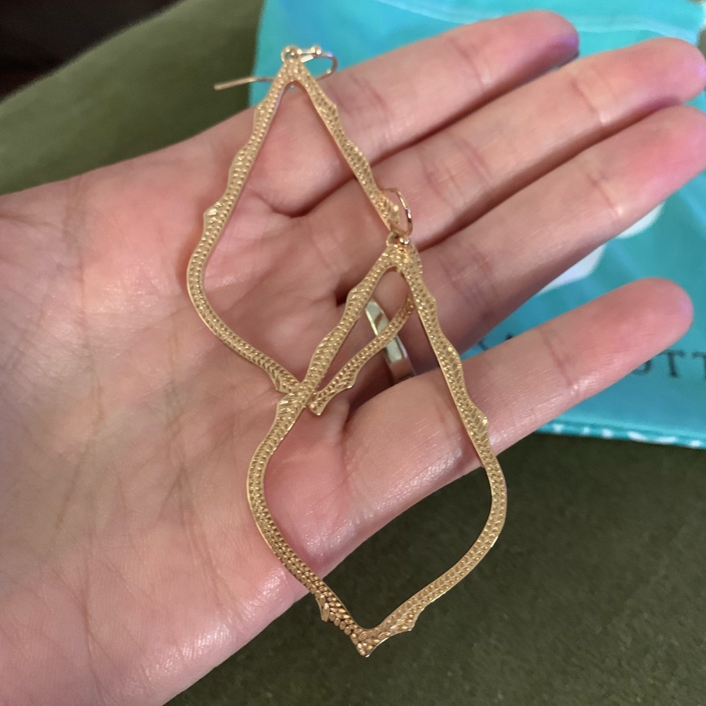 Kendra Scott Earrings